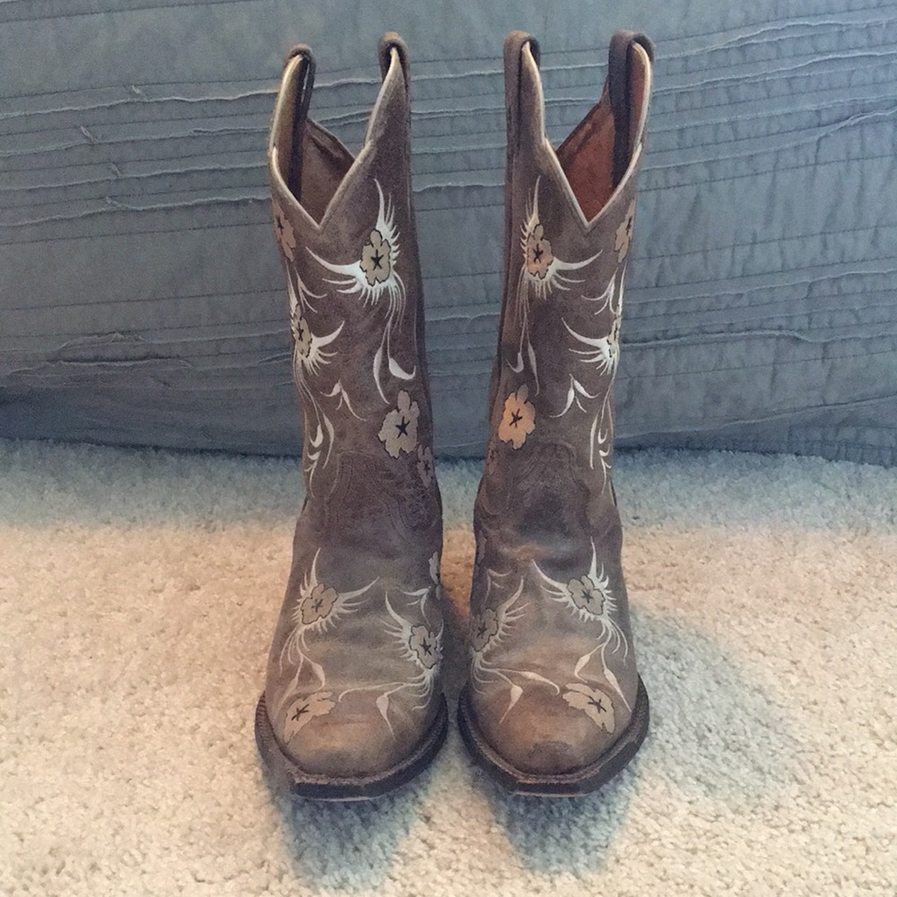 🚚💨 MOVING SALE!!! Cowboy Boots